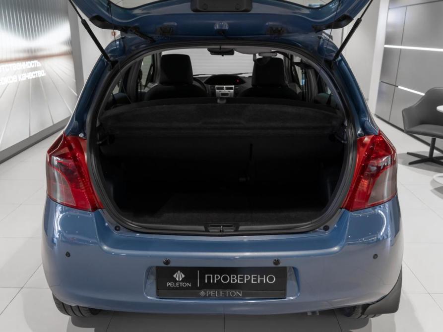 Toyota Yaris II Москва  - изображение 19