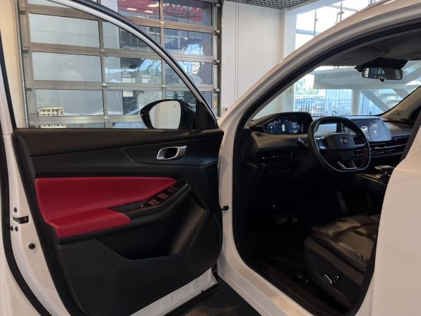 Changan CS55 Plus II с пробегом 2023 года, цена 2 230 000 рублей, 53937 км, внедорожник, Автокод Объявления