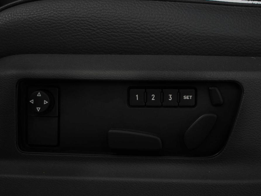 Volkswagen Touareg I Рестайлинг Москва  - изображение 15