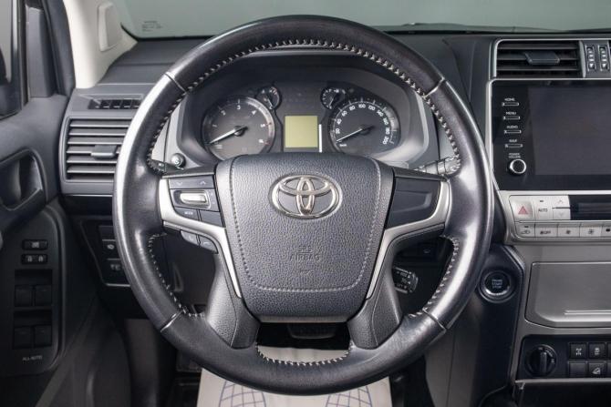 Toyota Land Cruiser Prado 150 Series Рестайлинг 3 с пробегом 2021 года, цена 5 999 000 рублей, 69200 км, внедорожник, Автокод Объявления