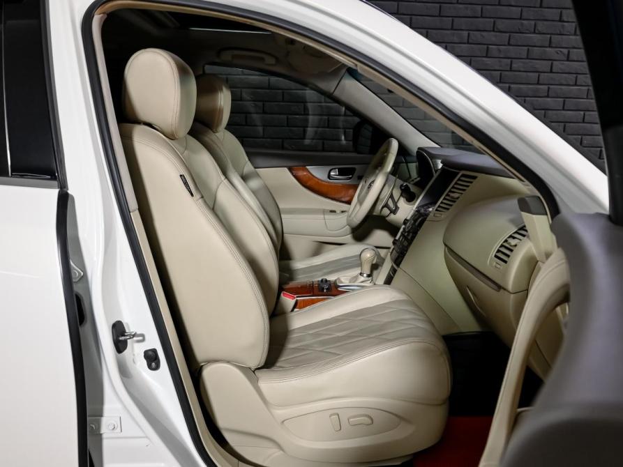 Infiniti QX70 Екатеринбург  - изображение 11