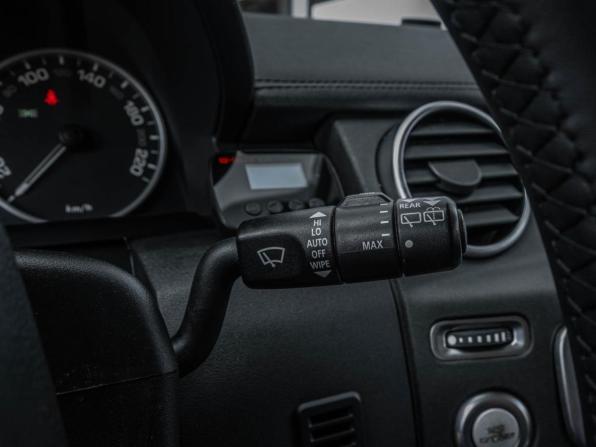 Land Rover Discovery IV с пробегом 2011 года, цена 1 345 000 рублей, 253072 км, внедорожник, Автокод Объявления