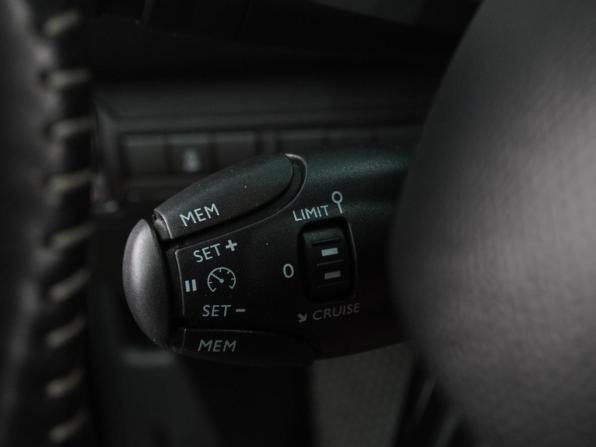 Peugeot 308 II Рестайлинг с пробегом 2018 года, цена 1 199 000 рублей, 185705 км, универсал, Автокод Объявления