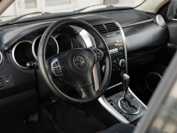 Suzuki Grand Vitara II Рестайлинг с пробегом 2008 года, цена 770 000 рублей, 365738 км, внедорожник, Автокод Объявления