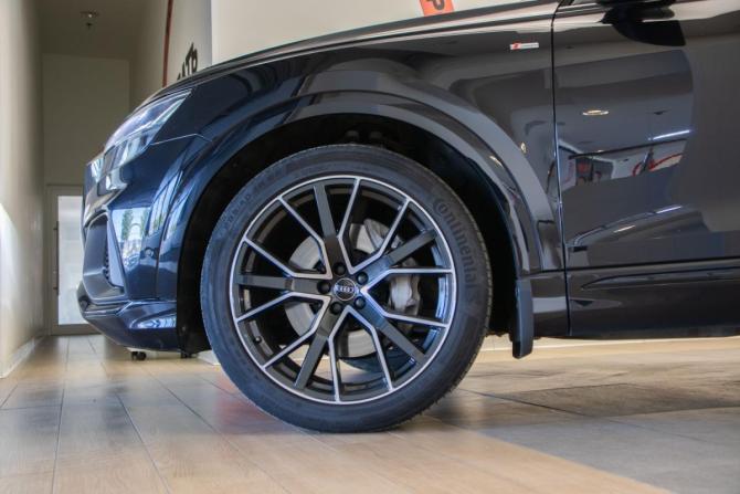 Audi Q8 I (4M) с пробегом 2019 года, цена 6 749 000 рублей, 51236 км, внедорожник, Автокод Объявления