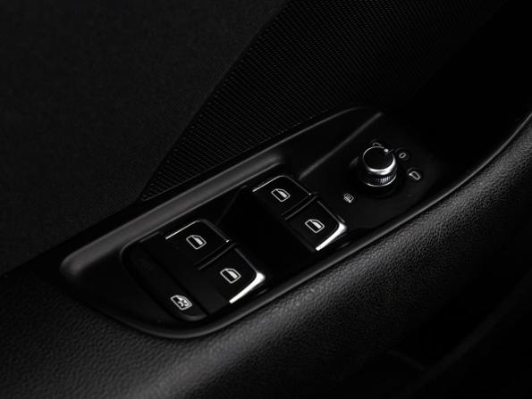 Audi A3 III (8V) с пробегом 2013 года, цена 1 299 000 рублей, 134629 км, хэтчбек, Автокод Объявления
