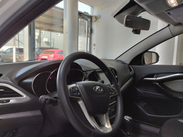 Lada (ВАЗ) Vesta I с пробегом 2019 года, цена 1 299 000 рублей, 63646 км, универсал, Автокод Объявления