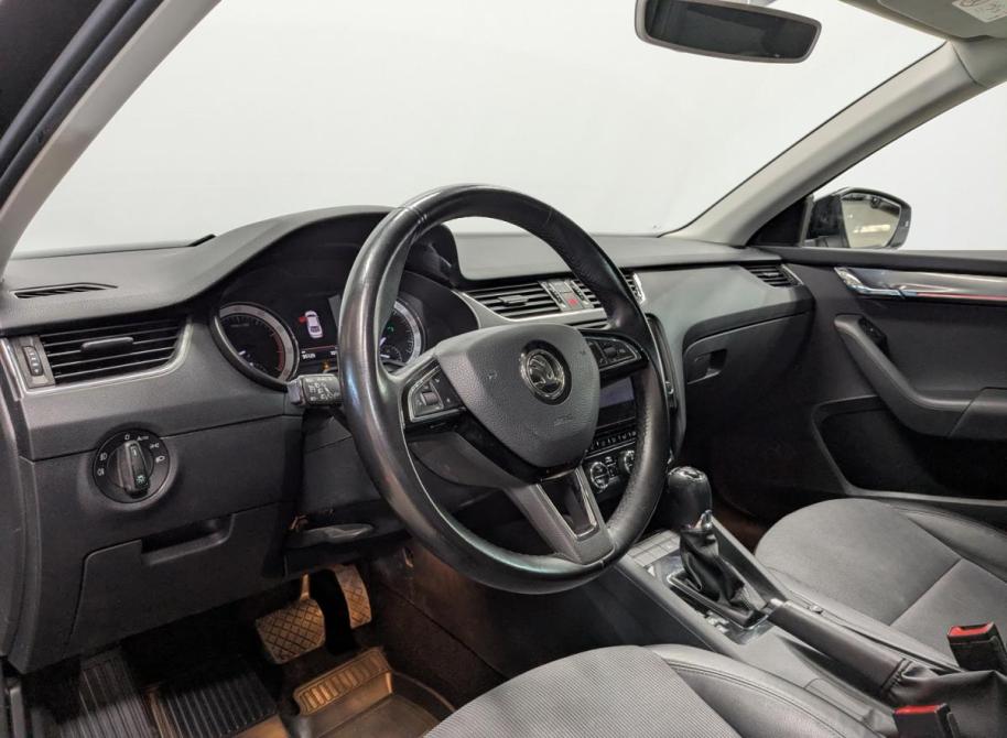 Skoda Octavia III (A7) Рестайлинг Санкт-Петербург  - изображение 16