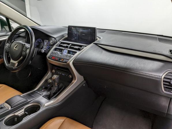 Lexus NX I Рестайлинг с пробегом 2018 года, цена 3 250 000 рублей, 150558 км, внедорожник, Автокод Объявления