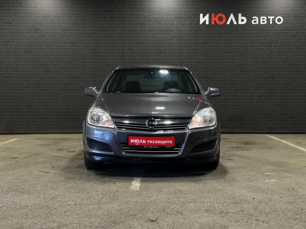 Opel Astra H Рестайлинг с пробегом 2010 года, цена 550 000 рублей, 148059 км, седан, Автокод Объявления
