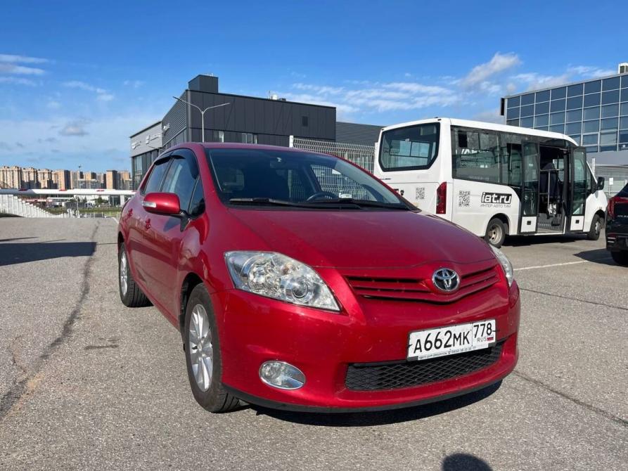 Toyota Auris I Рестайлинг Санкт-Петербург  - изображение 3