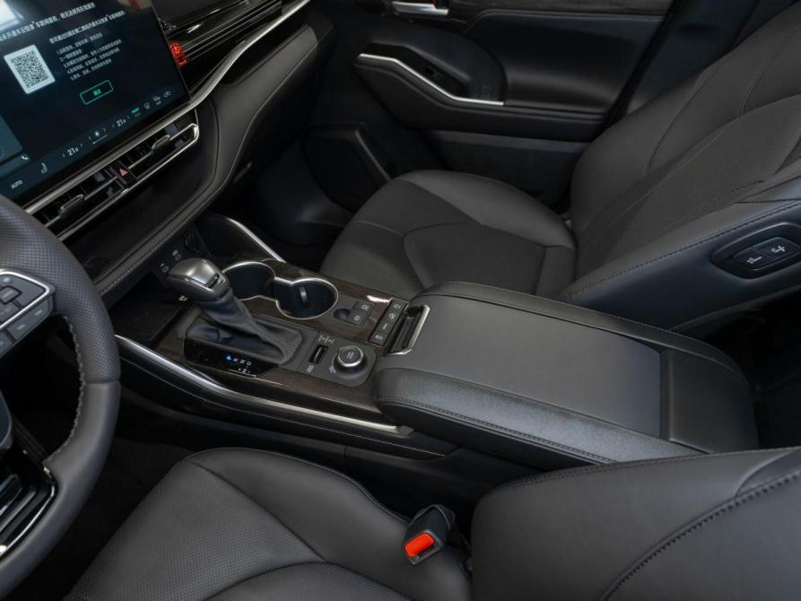 Toyota Highlander IV (XU70) Москва  - изображение 20