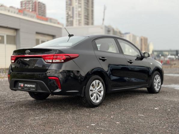 Kia Rio IV с пробегом 2017 года, цена 875 000 рублей, 234000 км, седан, Автокод Объявления