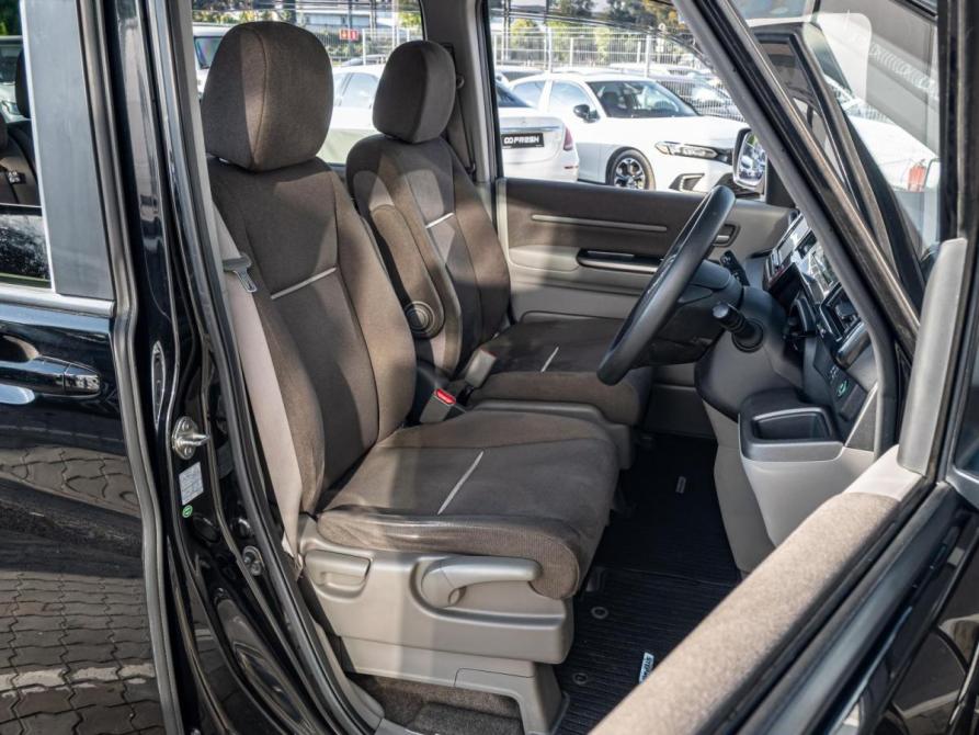 Honda Stepwgn V Краснодар  - изображение 11