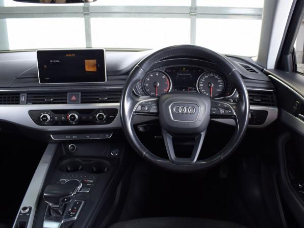 Audi A4 V (B9) с пробегом 2016 года, цена 1 715 995 рублей, 63403 км, седан, Автокод Объявления