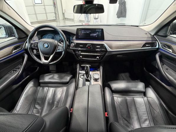 BMW 5 серии VII (G30/G31/G38) с пробегом 2019 года, цена 3 045 000 рублей, 182000 км, седан, Автокод Объявления