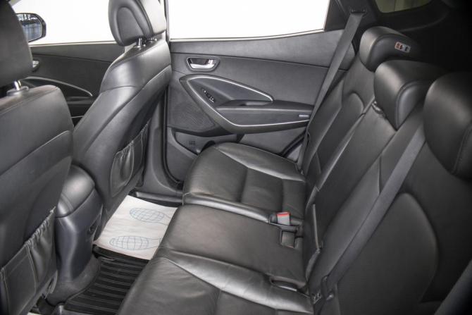 Hyundai Santa Fe III Рестайлинг с пробегом 2017 года, цена 2 299 000 рублей, 230156 км, внедорожник, Автокод Объявления