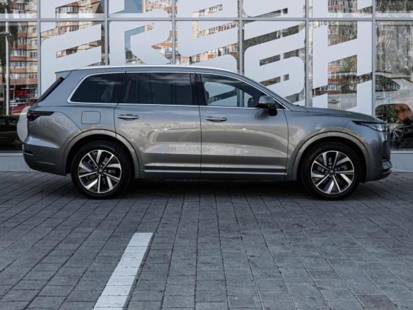 Li Auto (Lixiang) One с пробегом 2022 года, цена 3 699 000 рублей, 62055 км, внедорожник, Автокод Объявления