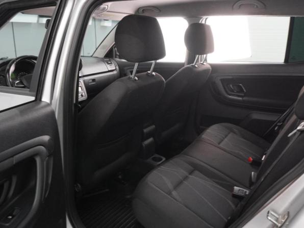 Skoda Fabia II Рестайлинг с пробегом 2014 года, цена 719 000 рублей, 139300 км, хэтчбек, Автокод Объявления