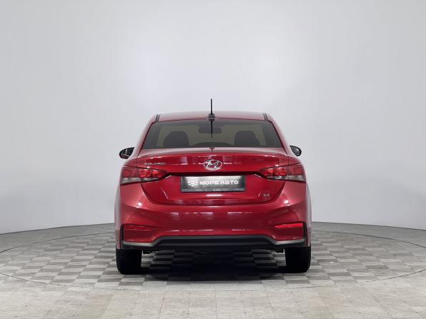Hyundai Solaris II с пробегом 2019 года, цена 1 490 000 рублей, 67000 км, седан, Автокод Объявления