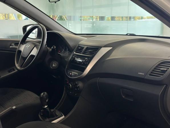 Hyundai Solaris I Рестайлинг с пробегом 2014 года, цена 897 000 рублей, 111597 км, седан, Автокод Объявления