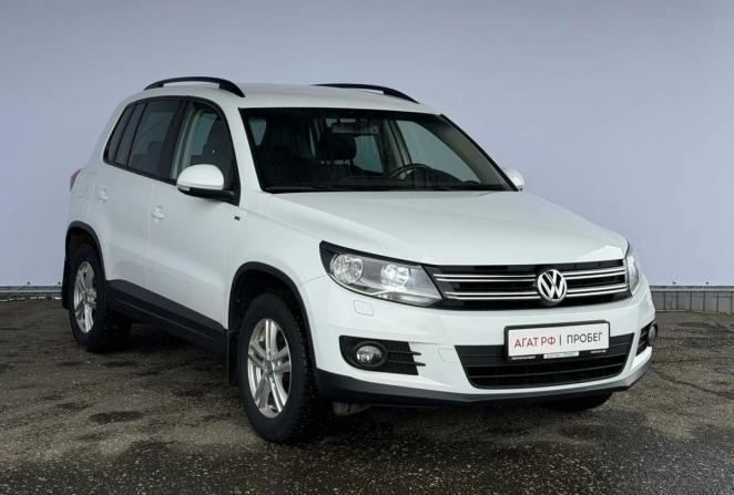 Volkswagen Tiguan I Рестайлинг с пробегом 2015 года, цена 1 595 000 рублей, 77576 км, внедорожник, Автокод Объявления