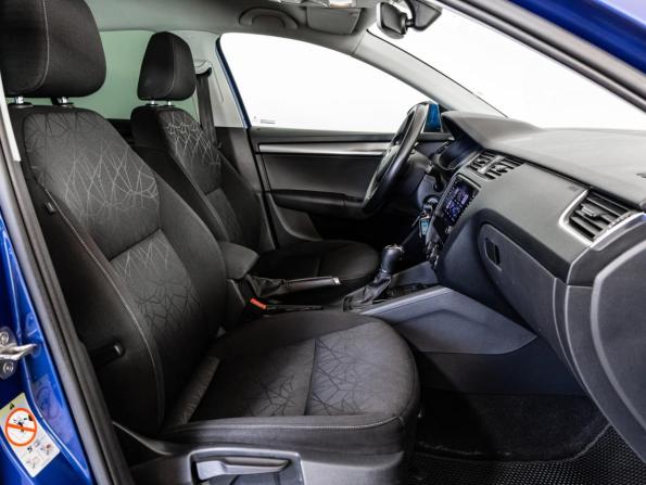 Skoda Octavia III (A7) Рестайлинг с пробегом 2019 года, цена 1 449 000 рублей, 195279 км, лифтбек, Автокод Объявления
