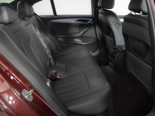 BMW 5 серии VII (G30/G31/G38) Рестайлинг с пробегом 2022 года, цена 4 100 000 рублей, 70500 км, седан, Автокод Объявления