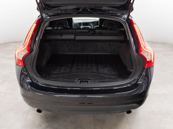 Volvo V60 I с пробегом 2011 года, цена 1 350 000 рублей, 58000 км, универсал, Автокод Объявления
