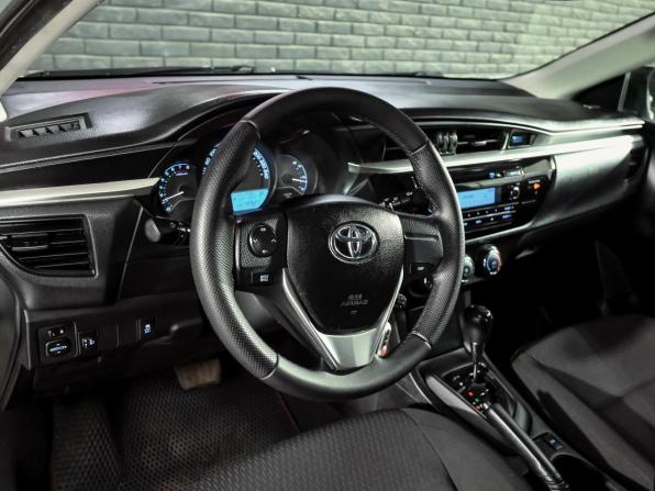 Toyota Corolla XI (E160 E170 E180) с пробегом 2013 года, цена 1 380 000 рублей, 190606 км, седан, Автокод Объявления