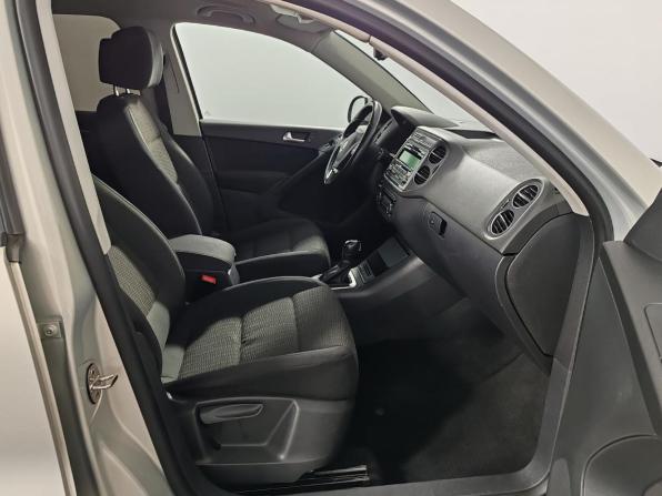 Volkswagen Tiguan I Рестайлинг с пробегом 2012 года, цена 1 055 000 рублей, 174763 км, внедорожник, Автокод Объявления
