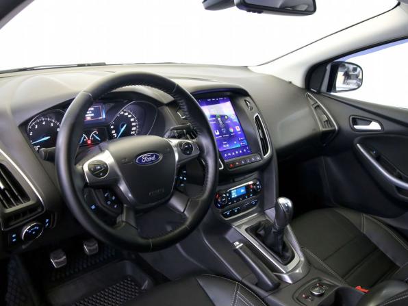 Ford Focus III с пробегом 2012 года, цена 890 000 рублей, 94640 км, хэтчбек, Автокод Объявления