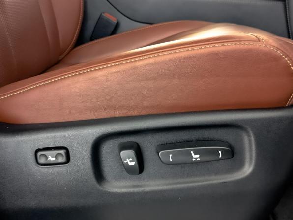 Lexus LX III Рестайлинг 2 с пробегом 2018 года, цена 7 750 000 рублей, 154891 км, внедорожник, Автокод Объявления