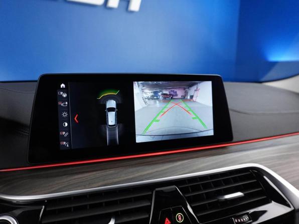 BMW 5 серии VII (G30/G31/G38) с пробегом 2019 года, цена 3 090 046 рублей, 129468 км, универсал, Автокод Объявления
