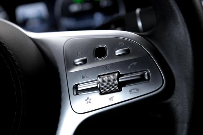 Mercedes-Benz S-Класс VI (W222 C217) Рестайлинг с пробегом 2019 года, цена 7 890 000 рублей, 81130 км, седан, Автокод Объявления