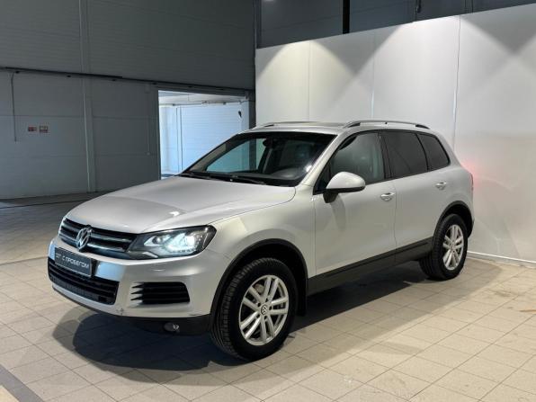 Volkswagen Touareg II с пробегом 2010 года, цена 1 745 000 рублей, 216001 км, внедорожник, Автокод Объявления