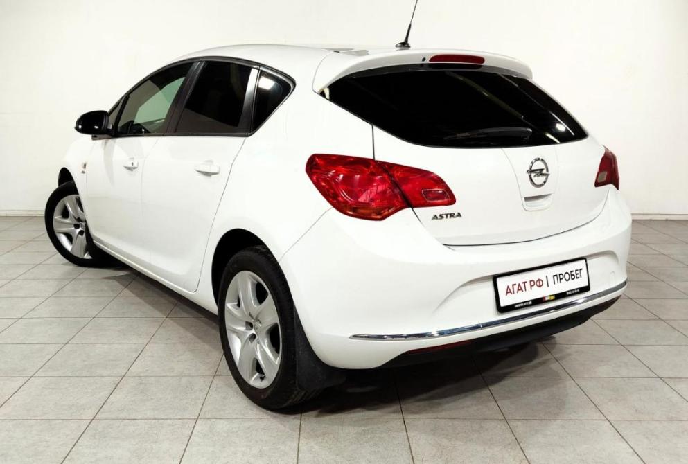 Opel Astra J Рестайлинг Саратов  - изображение 7