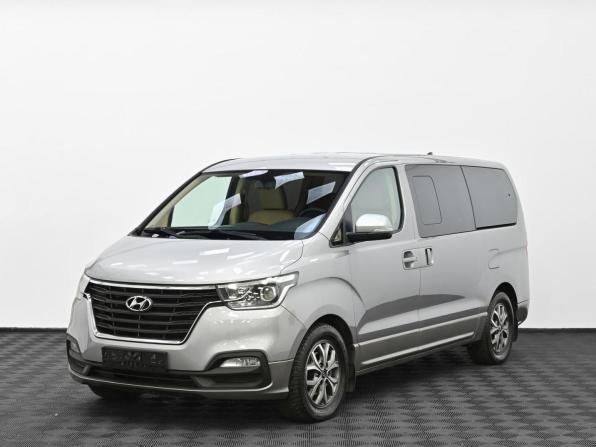 Hyundai H-1 II Рестайлинг 2 с пробегом 2019 года, цена 2 549 000 рублей, 115000 км, минивэн, Автокод Объявления