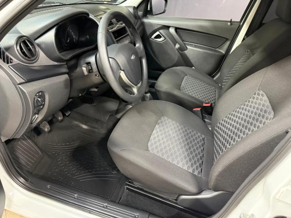 Lada (ВАЗ) Granta I Рестайлинг с пробегом 2022 года, цена 720 000 рублей, 28100 км, хэтчбек, Автокод Объявления