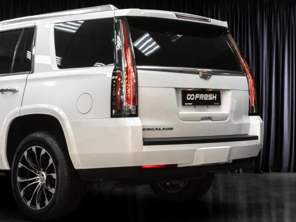 Cadillac Escalade IV с пробегом 2016 года, цена 3 070 000 рублей, 226176 км, внедорожник, Автокод Объявления