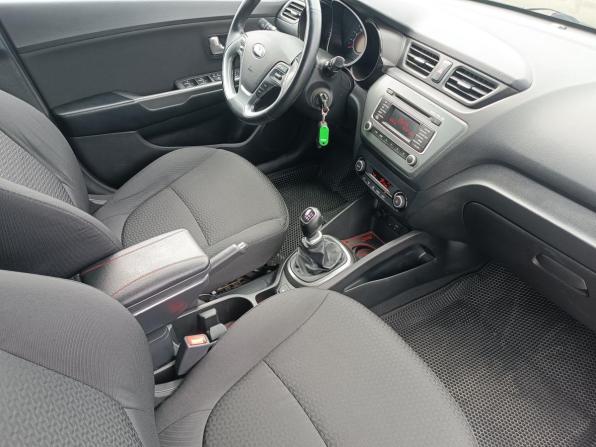 Kia Rio III Рестайлинг с пробегом 2016 года, цена 1 010 000 рублей, 99573 км, седан, Автокод Объявления