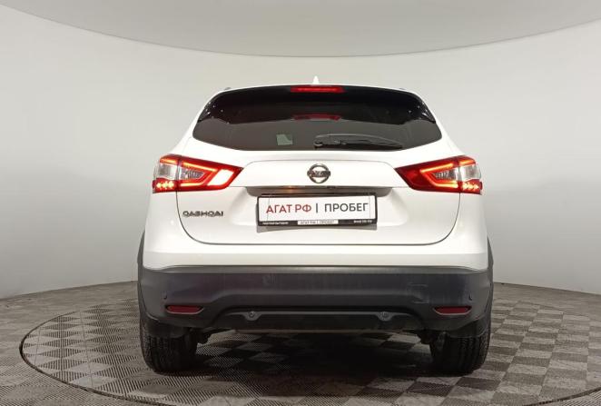 Nissan Qashqai II с пробегом 2017 года, цена 1 630 000 рублей, 130944 км, внедорожник, Автокод Объявления