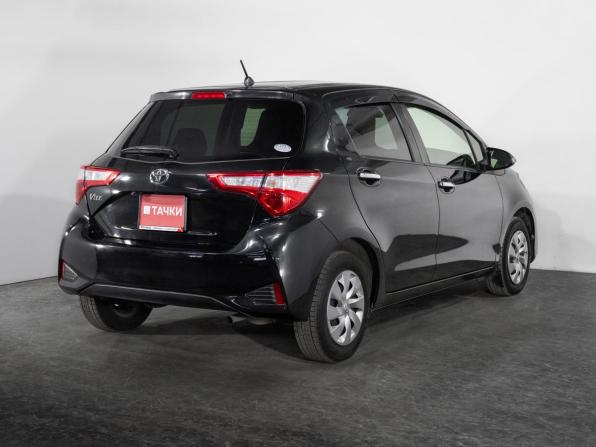 Toyota Vitz III (XP130) Рестайлинг 2 с пробегом 2018 года, цена 1 055 000 рублей, 102213 км, хэтчбек, Автокод Объявления