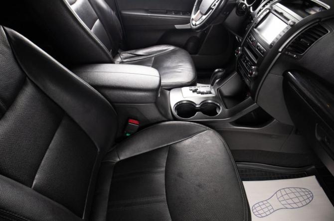 Kia Sorento II с пробегом 2011 года, цена 1 279 000 рублей, 226000 км, внедорожник, Автокод Объявления