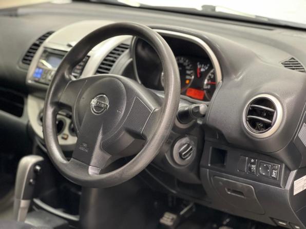 Nissan Note I Рестайлинг с пробегом 2009 года, цена 590 000 рублей, 215804 км, хэтчбек, Автокод Объявления