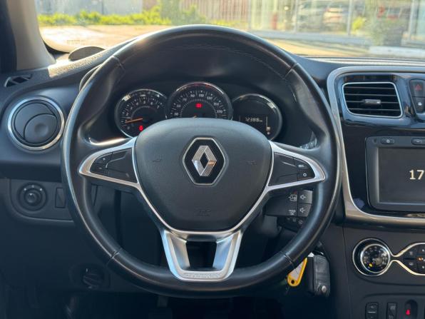 Renault Sandero II Рестайлинг с пробегом 2021 года, цена 1 285 000 рублей, 72000 км, хэтчбек, Автокод Объявления