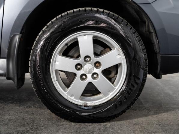 Mitsubishi Outlander II Рестайлинг с пробегом 2011 года, цена 1 095 500 рублей, 240655 км, внедорожник, Автокод Объявления