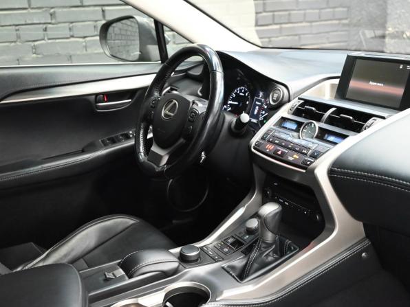 Lexus NX I с пробегом 2015 года, цена 3 195 000 рублей, 81987 км, внедорожник, Автокод Объявления