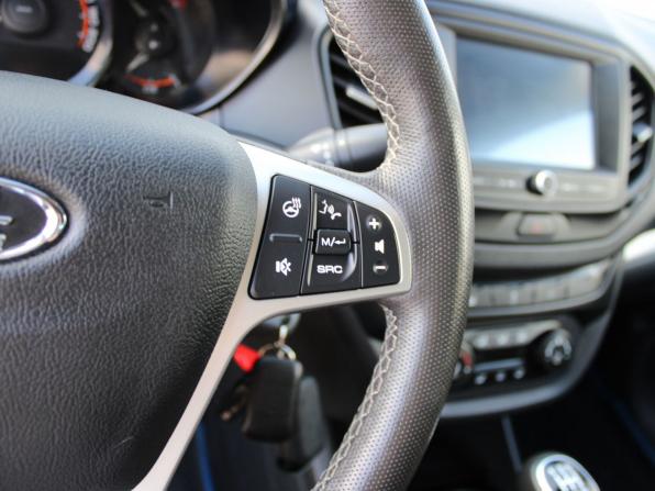Lada (ВАЗ) Vesta I с пробегом 2021 года, цена 1 129 000 рублей, 80424 км, седан, Автокод Объявления