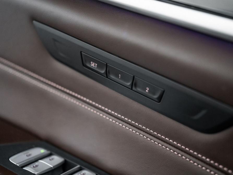BMW 5 серии VII (G30/G31/G38) Иркутск  - изображение 20